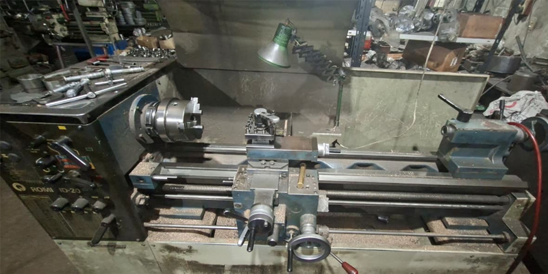 Torno Mono Polea Romi Modelo ID-20 Motor 5Hp