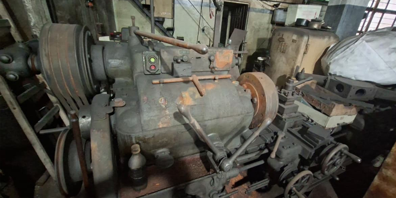 Torno Herbert Semi Automatico